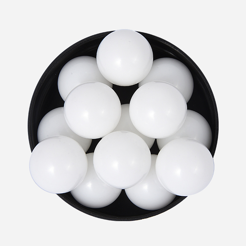 Bola plastik
